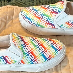 UGG Women’s/Men’s Rainbow Slip-On Shoes